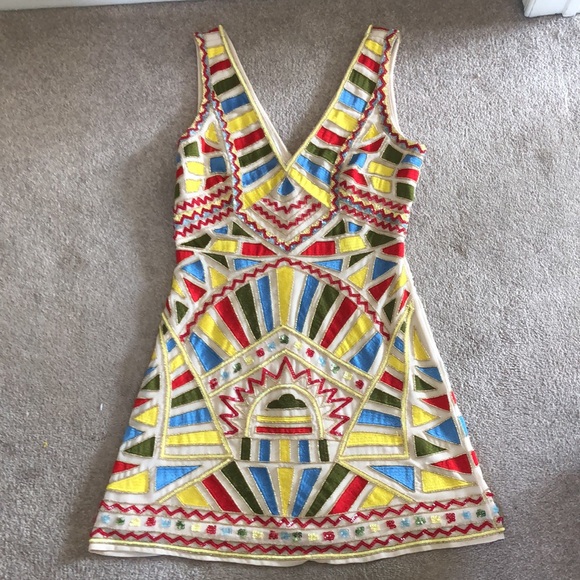 Gianni Bini | Abstract Multicoloured Beaded Sequin Dress - Picture 4 of 13